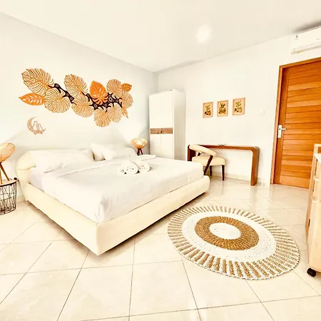 Villa Searra - Ocean Breeze Hideaway Canggu  Exterior photo