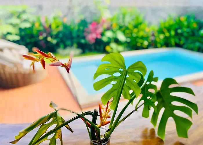 Villa Searra - Ocean Breeze Hideaway