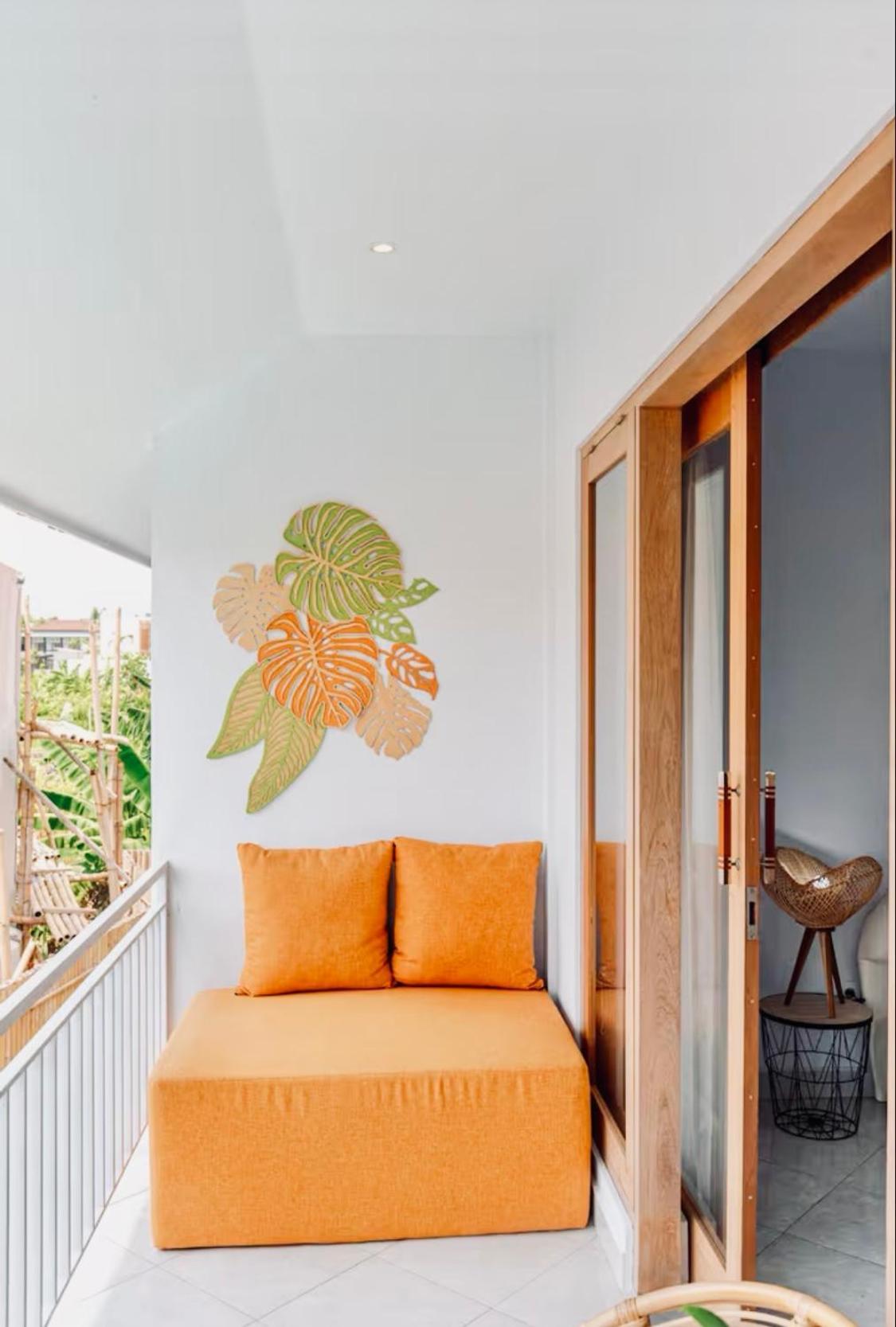 Homestay Searra - Ocean Breeze Hideaway