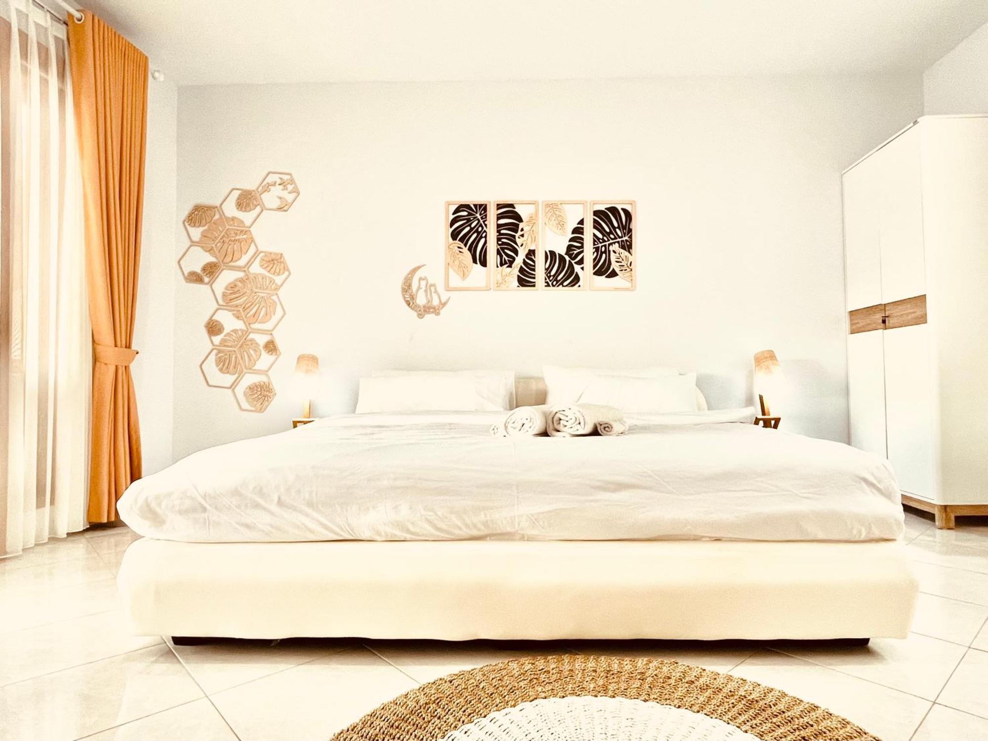 Homestay Searra - Ocean Breeze Hideaway