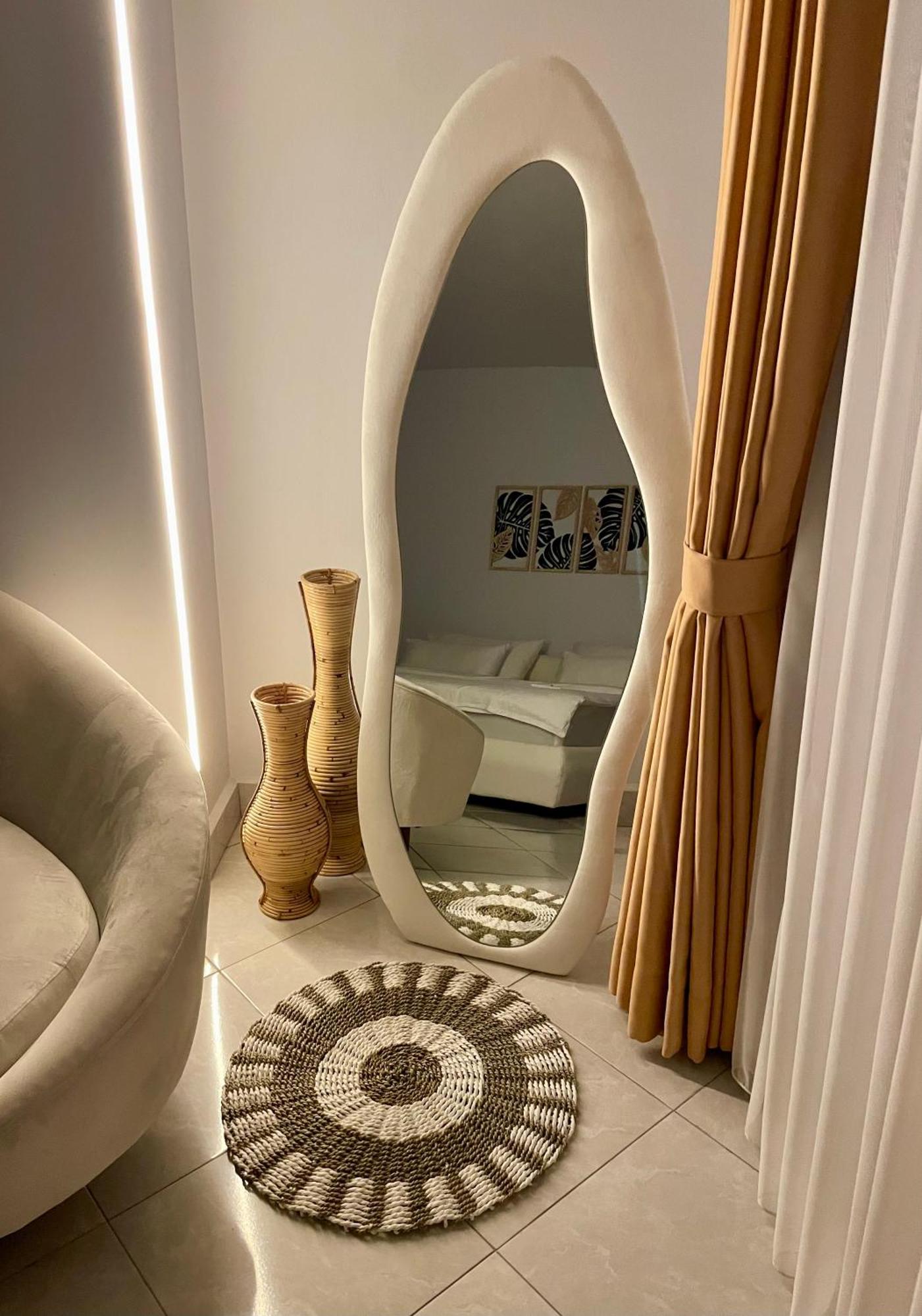 Searra - Ocean Breeze Hideaway Homestay